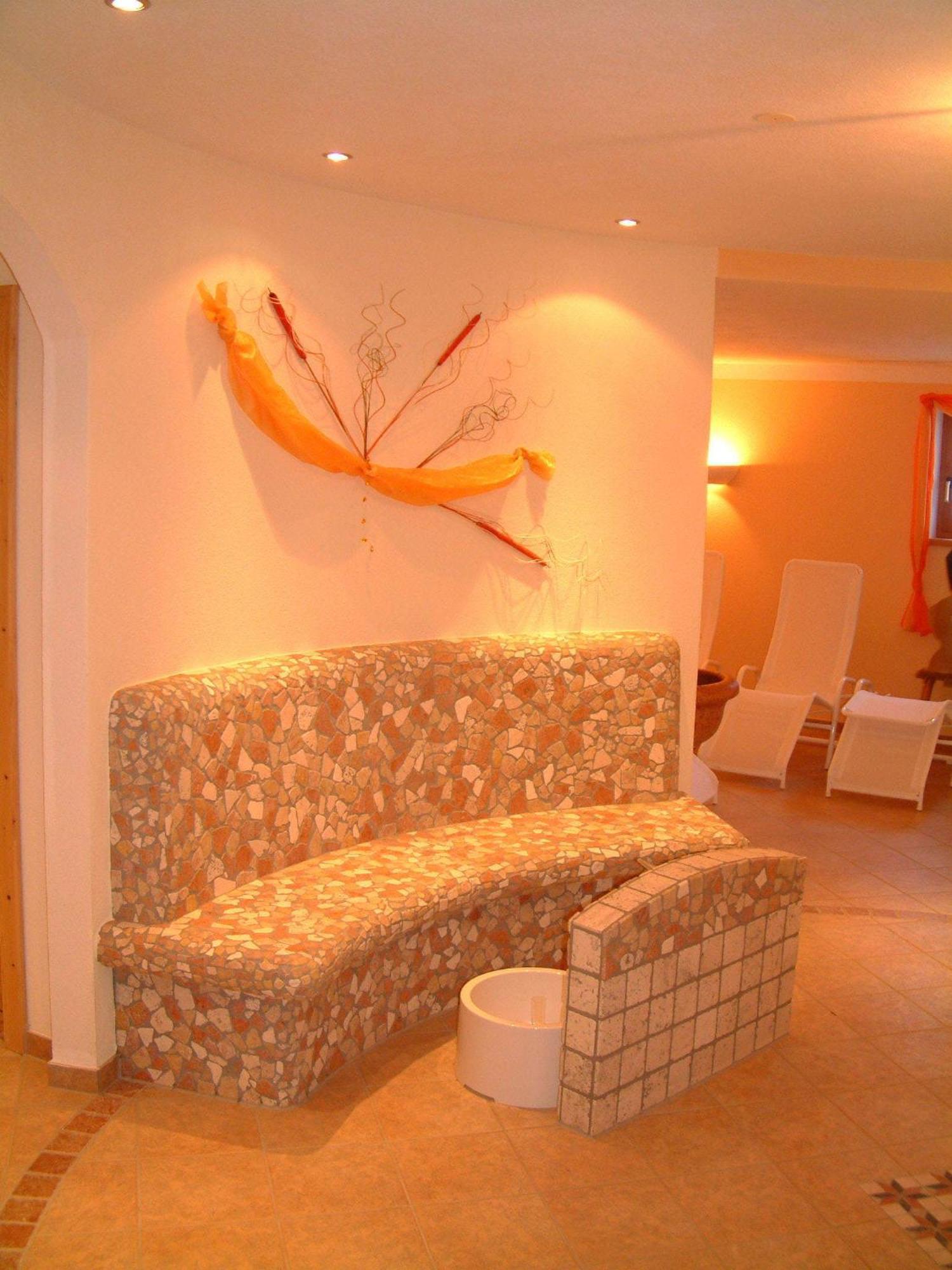 Gasthuis Garni Mathonerhof 3*